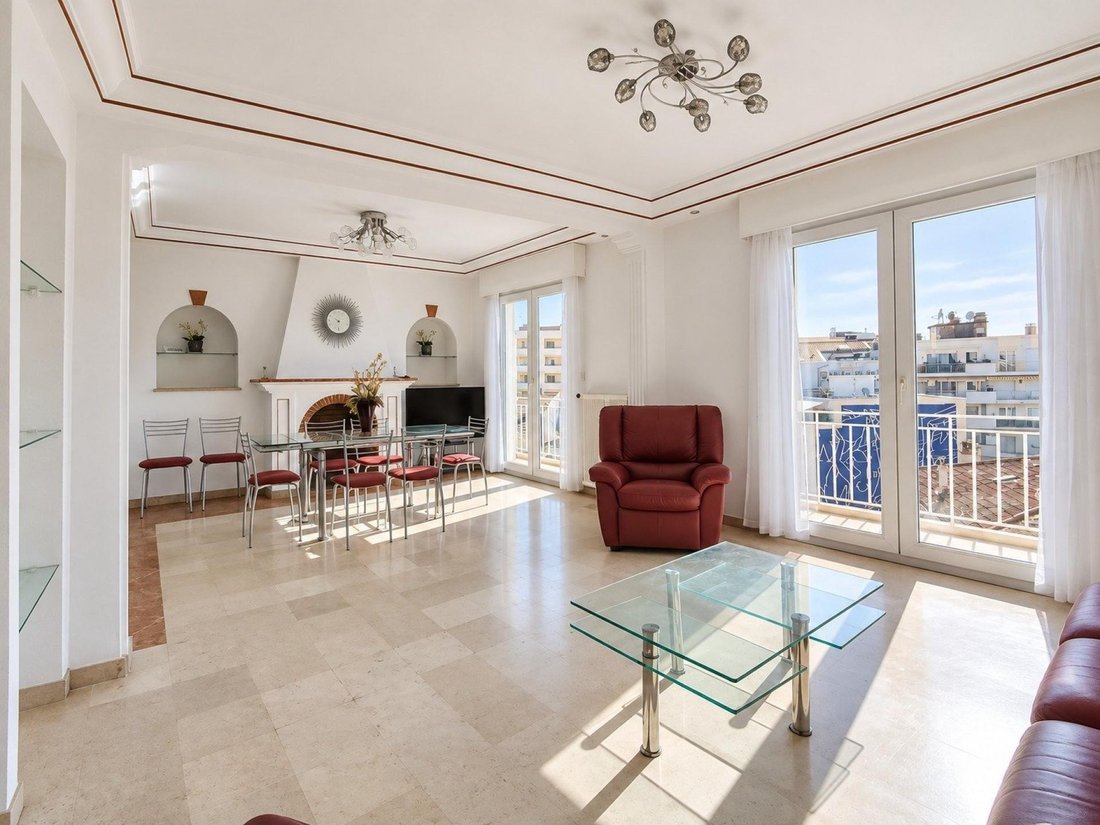 Appartamento a Cannes, Provenza-Alpi-Costa Azzurra, Francia 4 - 19093515