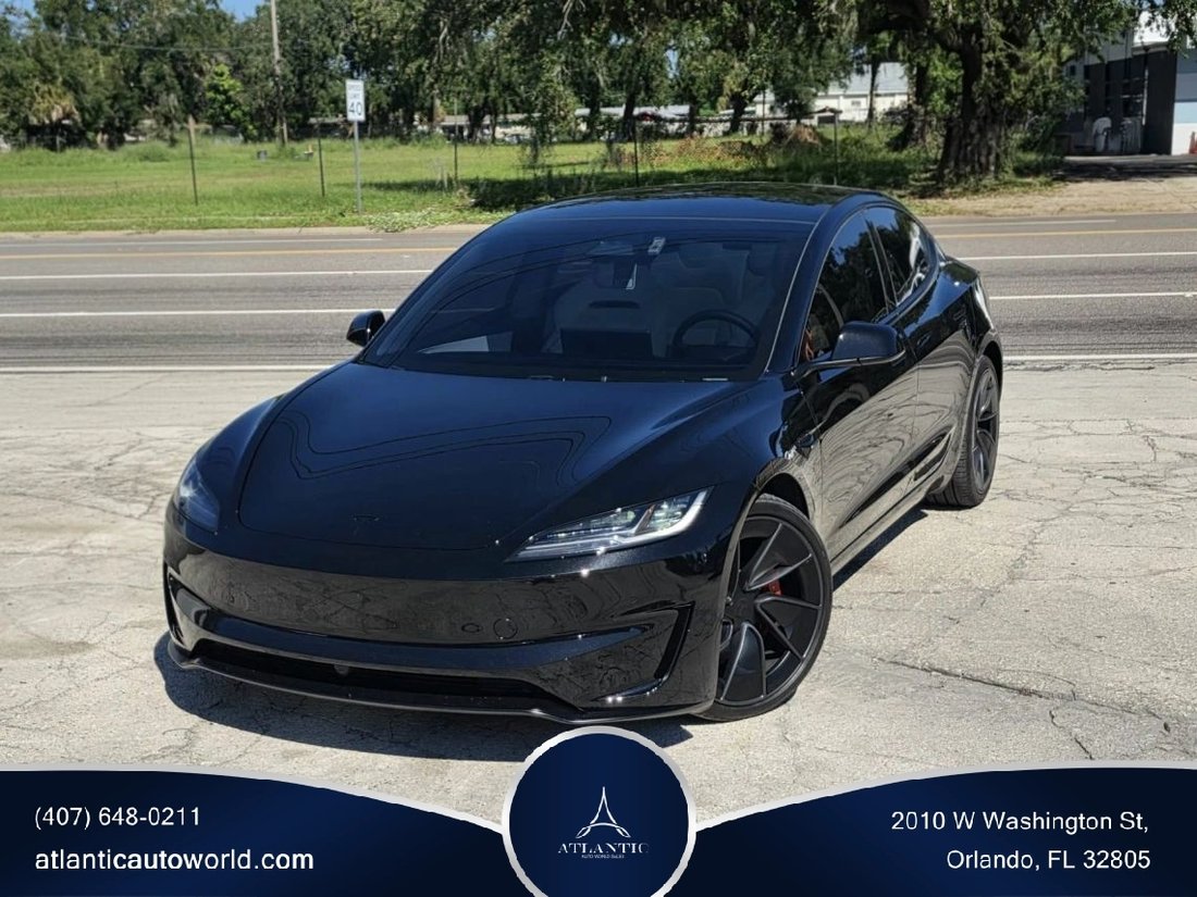 Sedan in Orlando, FL, United States 1 - 19092988