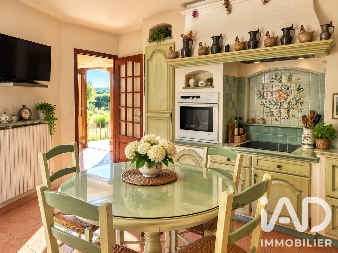Casa en Forcalquier, Provenza-Alpes-Costa Azul, Francia 2 - 19093715