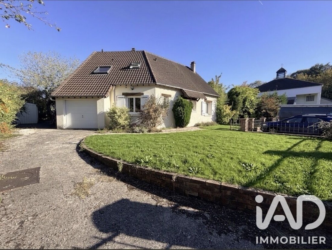 House in Nandy, Ile-de-France, France 2 - 19093698