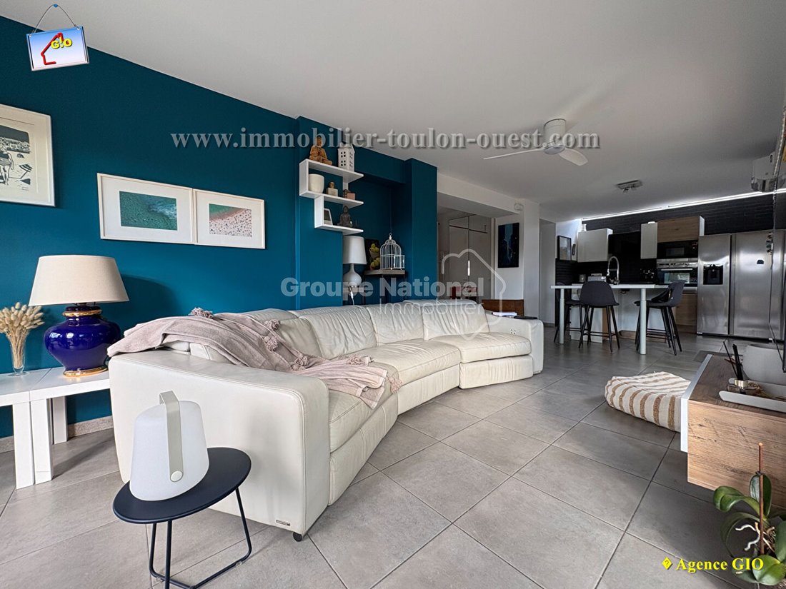 Villa a Notre Dame delle Strade, Tolone, Francia 2 - 19093244