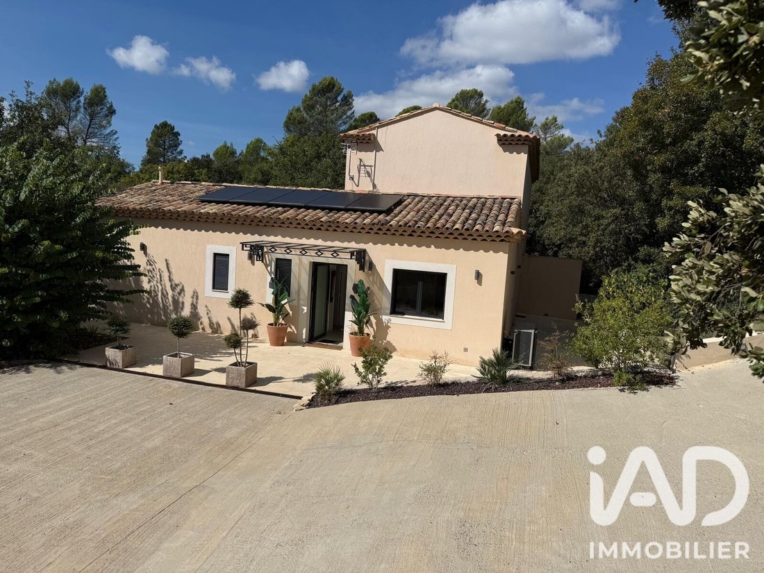 Casa en La Verdière, Provenza-Alpes-Costa Azul, Francia 2 - 19093724