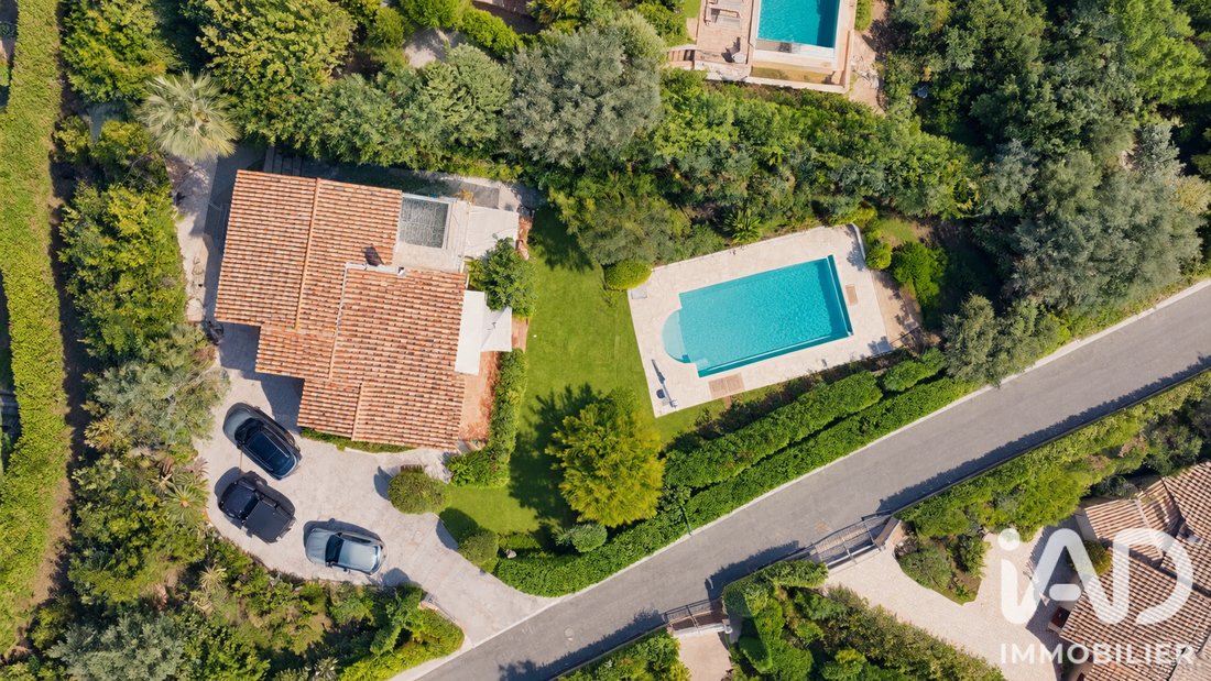 Maison à Nartelle-Noyer-Bellevue-bd des Sardinaux, Sainte-Maxime, France 2 - 19093649