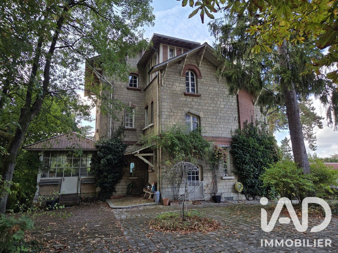 Casa en Coye-la-Foret, Alta Francia, Francia 4 - 19093659