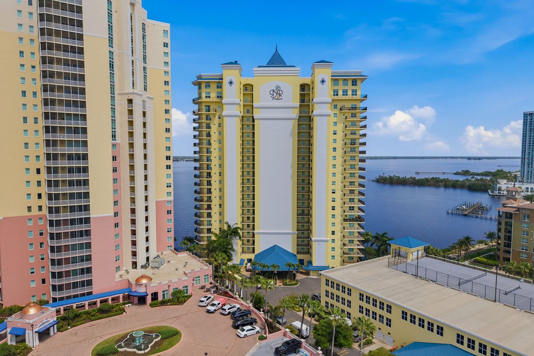 Condo in Fort Myers, Florida, United States 2 - 19092969
