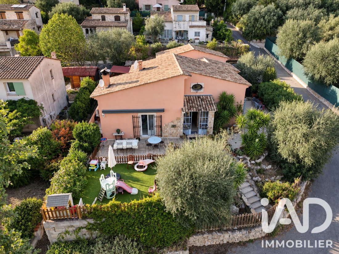 Casa en Le Tignet, Provenza-Alpes-Costa Azul, Francia 2 - 19093689