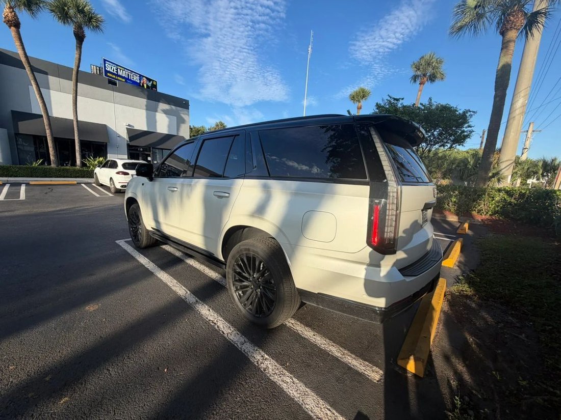 Suv in Boynton Beach, FL, United States 5 - 19093048