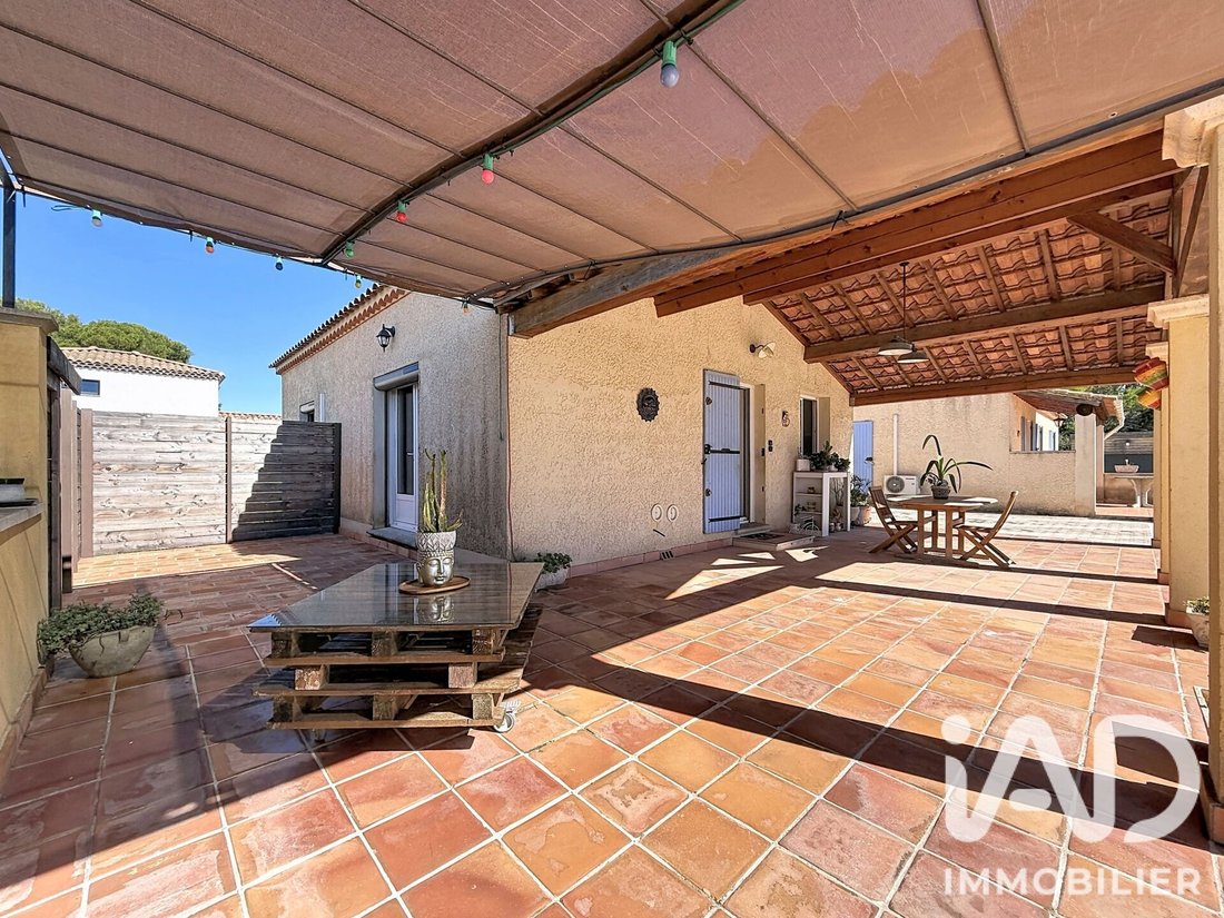Casa en Cornillon-Confoux, Provenza-Alpes-Costa Azul, Francia 4 - 19093687