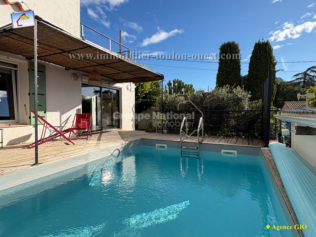 Villa a Notre Dame delle Strade, Tolone, Francia 1 - 19093244