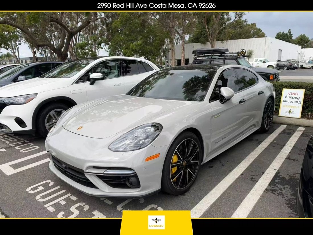 Sedan in Costa Mesa, CA, United States 1 - 19093202