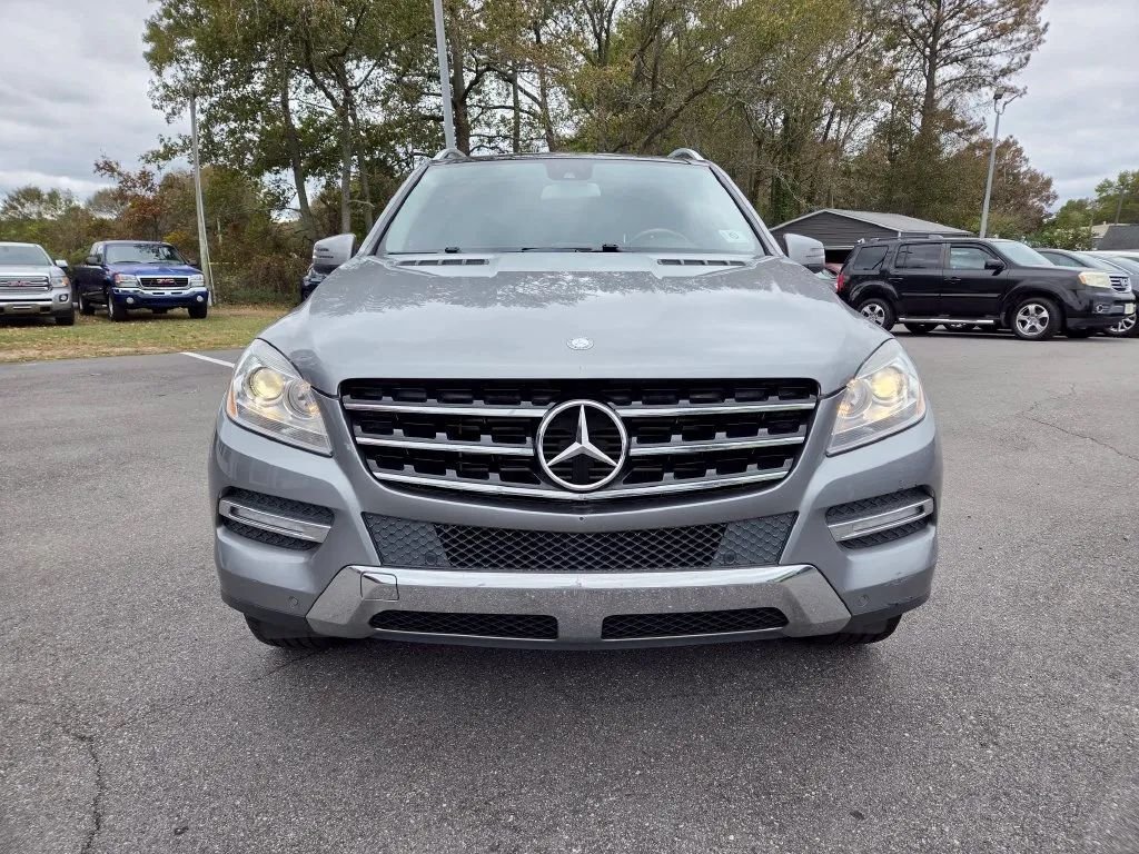 Suv in Virginia Beach, VA, United States 2 - 19093088