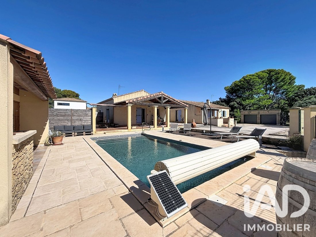 Casa en Cornillon-Confoux, Provenza-Alpes-Costa Azul, Francia 1 - 19093687