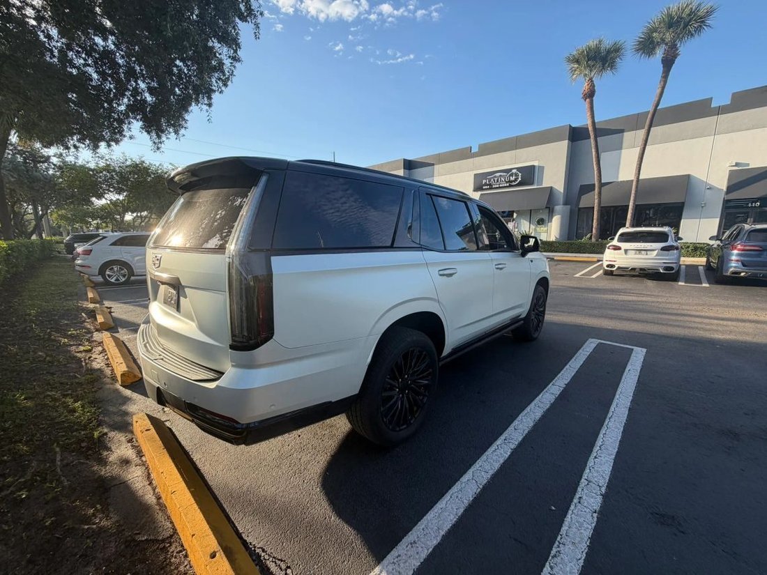 Suv in Boynton Beach, FL, United States 4 - 19093048
