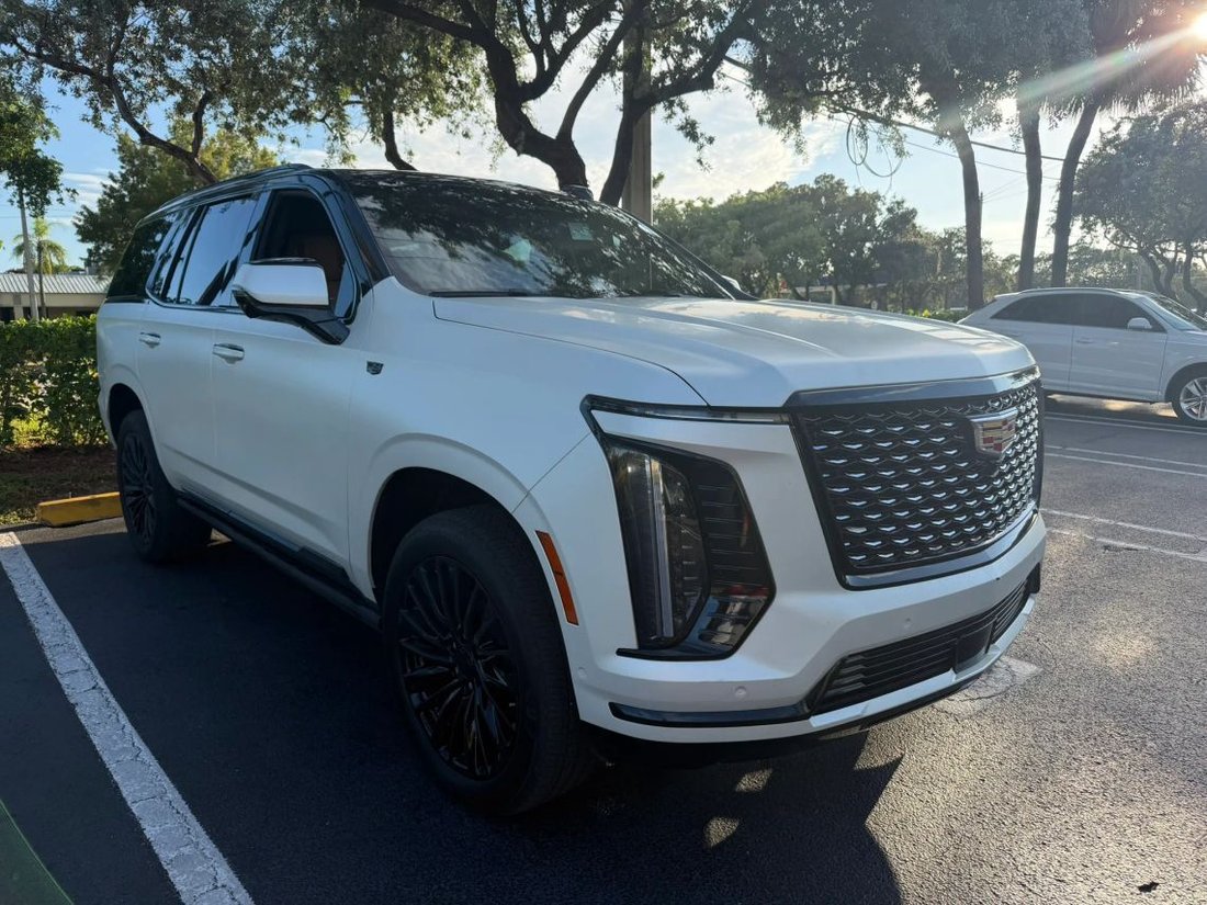 Suv in Boynton Beach, FL, United States 2 - 19093048
