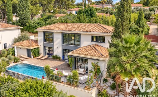 Casa en Saint-Cyr-sur-Mer, Provenza-Alpes-Costa Azul, Francia 1