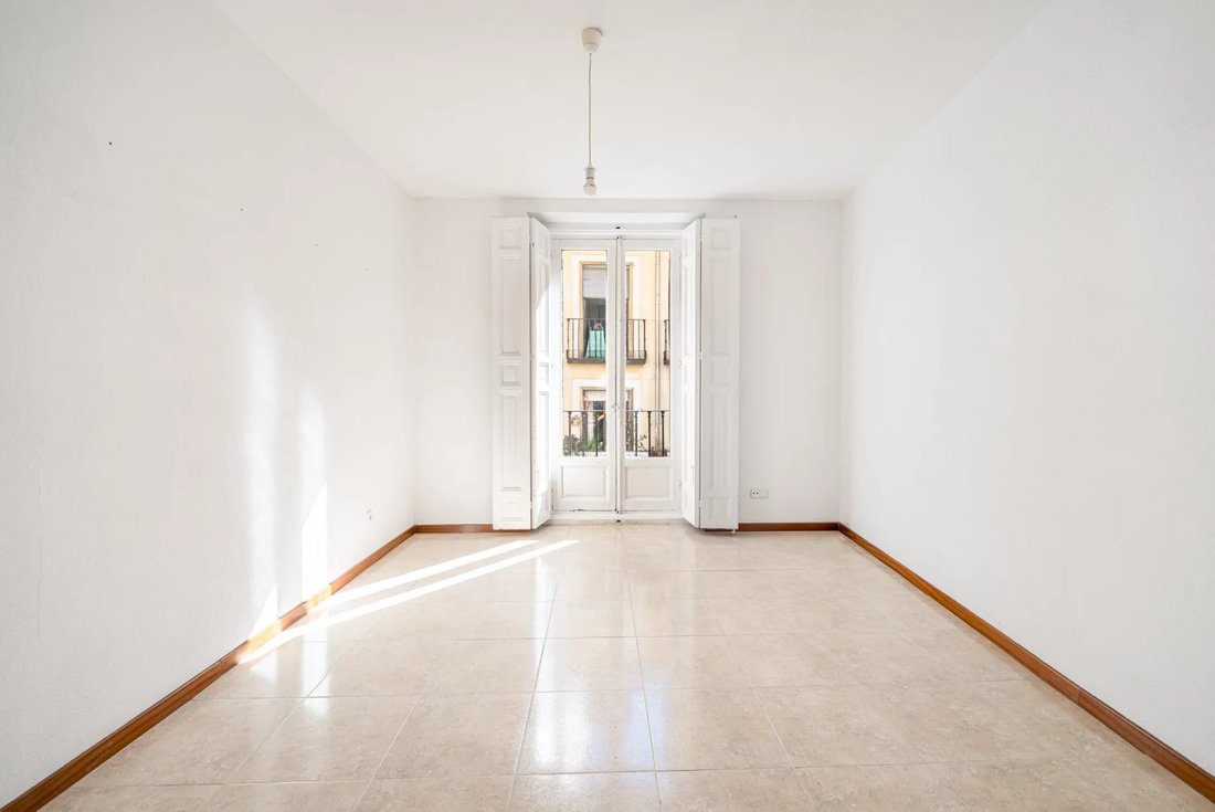 Apartment in Centro, Madrid, Spain 4 - 17425251