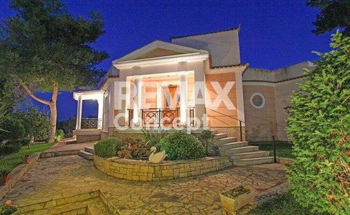 Casa in Gaitaniou, Peloponnese, Western Greece and the Ionian, Grecia 1