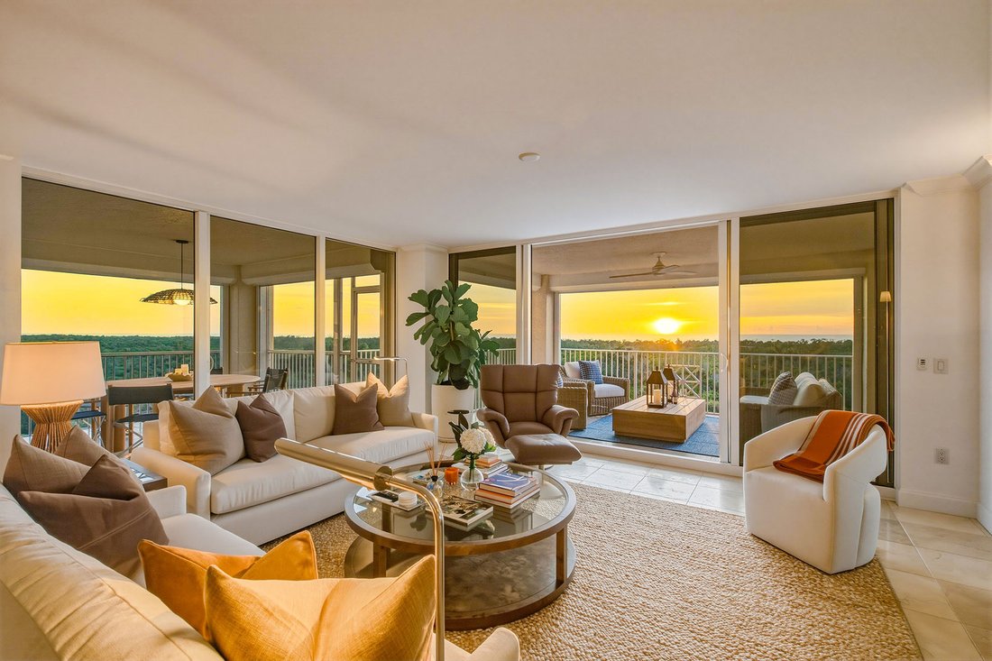 Condo in Naples, Florida, United States 3 - 19093611