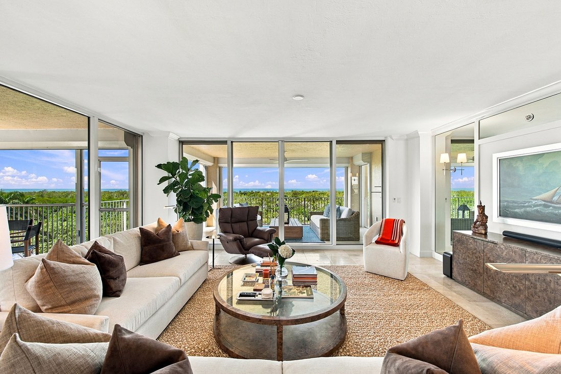 Condo in Naples, Florida, United States 4 - 19093611