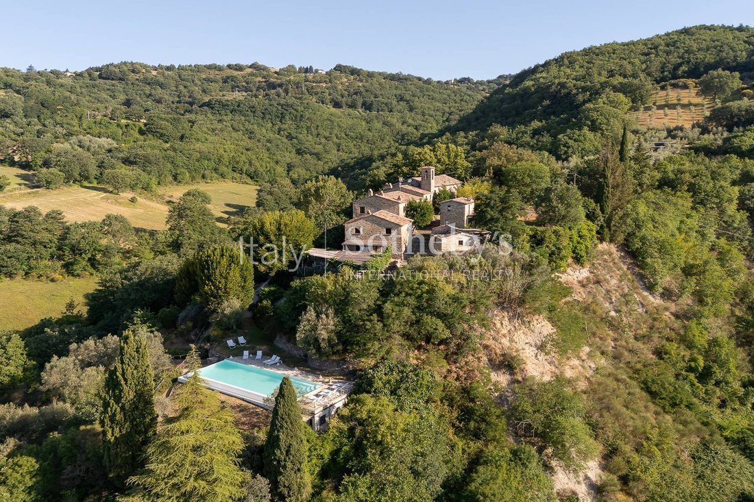 Haus in Gubbio, Umbrien, Italien 2 - 17870625
