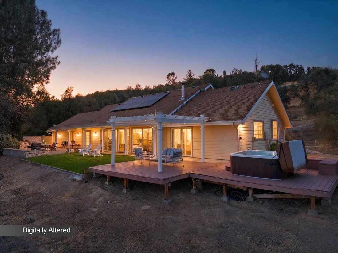 House in Oakhurst, California, United States 3 - 19093796