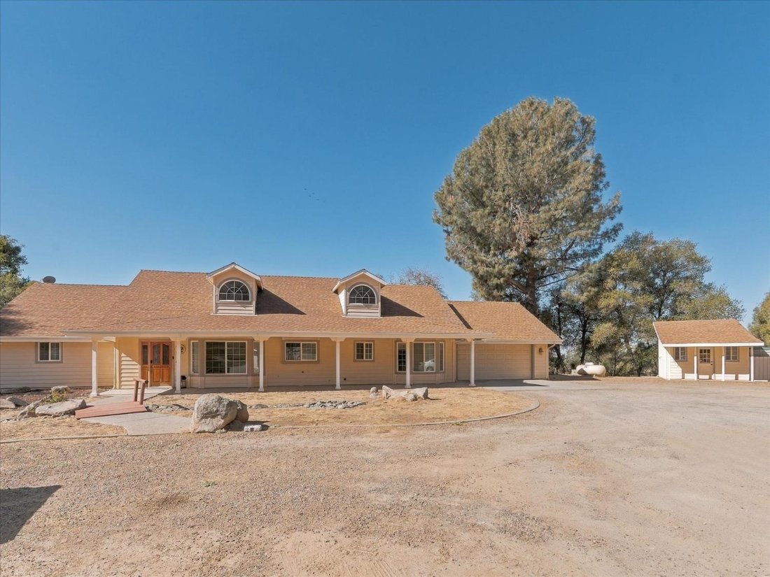 House in Oakhurst, California, United States 5 - 19093796