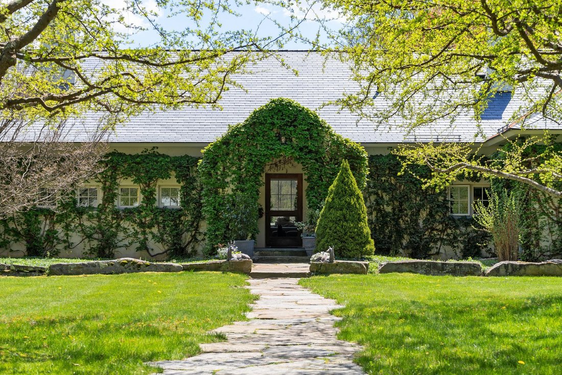 House in Great Barrington, Massachusetts, United States 1 - 19093925