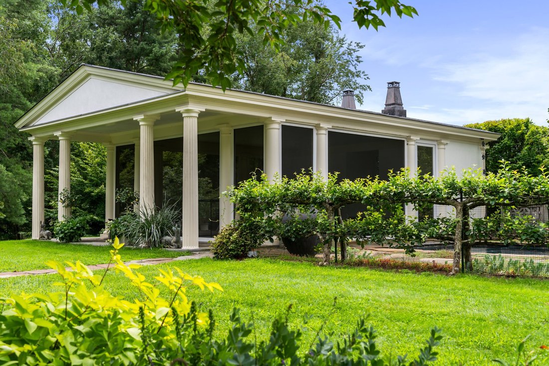 House in Great Barrington, Massachusetts, United States 3 - 19093925