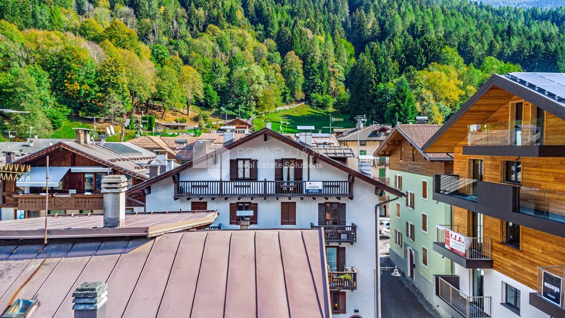 Apartamento en Pinzolo, Trentino-Alto Adigio, Italia 1 - 19093885