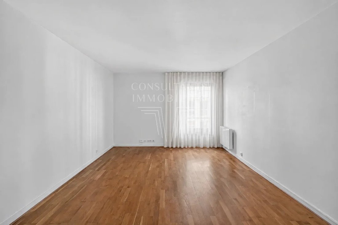 Apartamento en Perouses, París, Isla de Francia 1 - 19095376