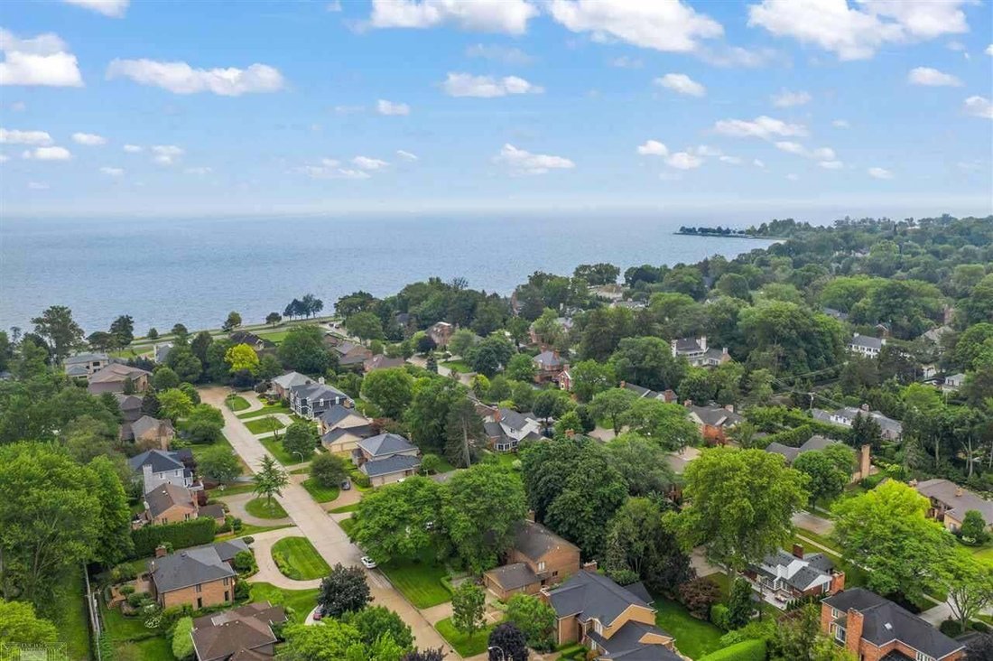 Casa en Grosse Pointe Shores, Míchigan, Estados Unidos 5 - 19097408