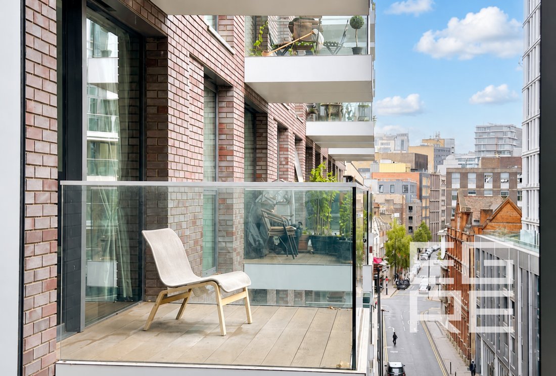 Apartment in Tower Hamlets, England 5 - 19095064