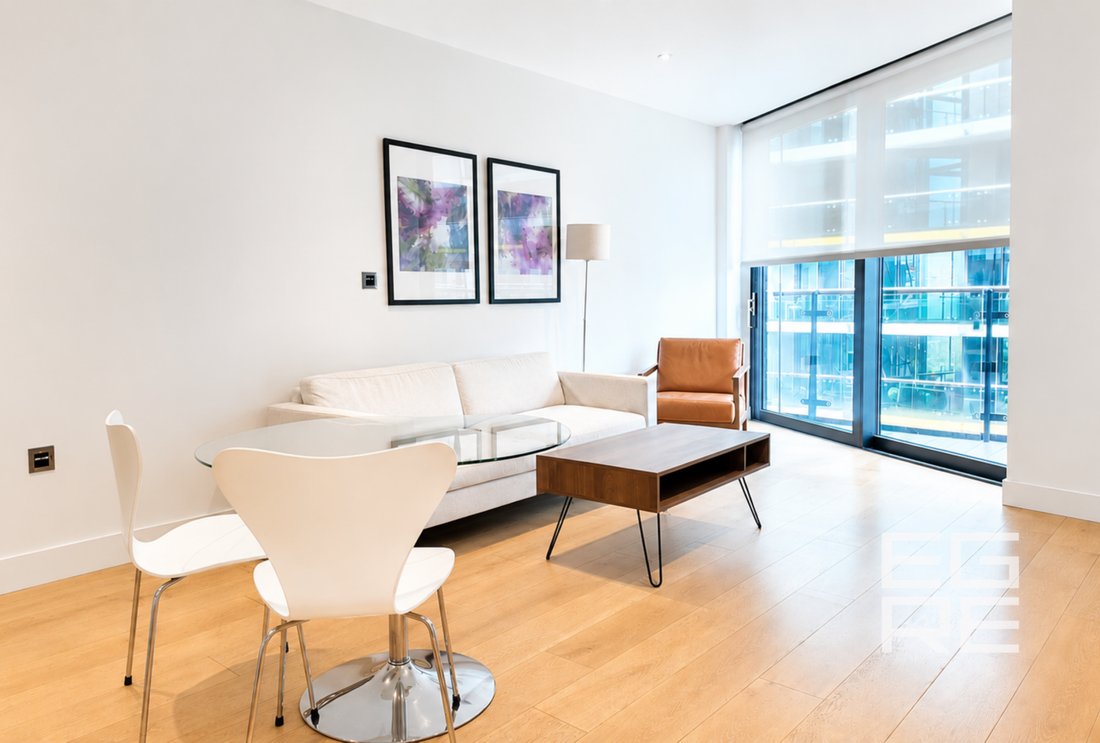 Apartment in New Covent Garden, Wandsworth (Greater London), England 1 - 19095270