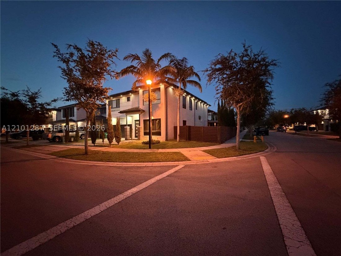 Haus in Miami, Florida, Vereinigte Staaten 1 - 19097057