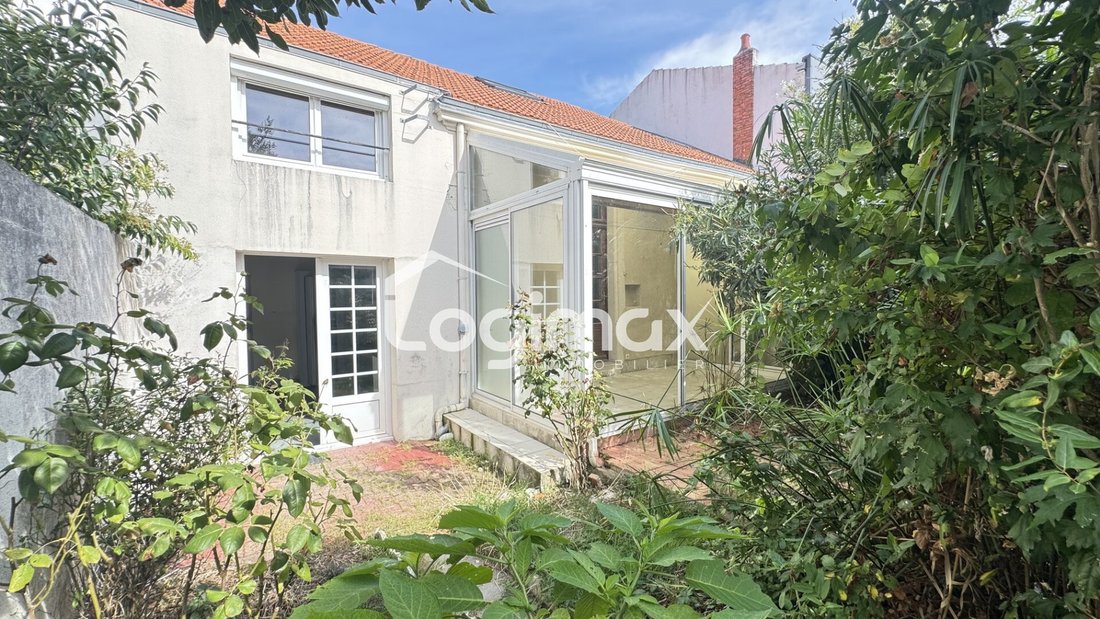 Maison à Le Genette, La Rochelle, France 1 - 19098004