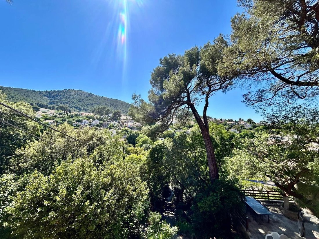 Country House in La Millière, Marseille, Provence-Alpes-Côte d'Azur 3 - 19095436