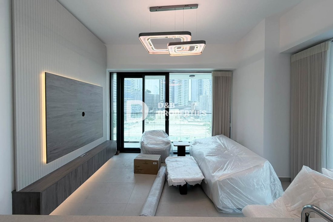 Apartment in Downtown Dubai, Dubai, United Arab Emirates 3 - 19094075