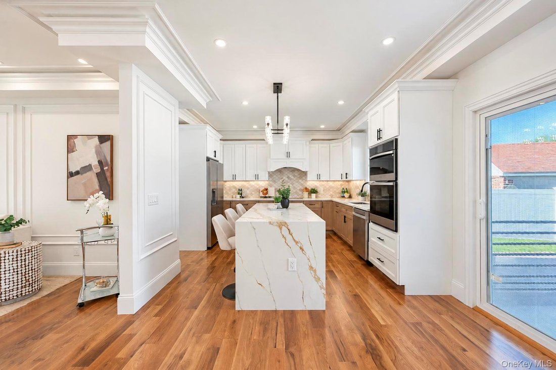 Casa en Hicksville, Nueva York, Estados Unidos 3 - 19098028