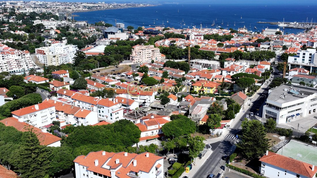 Haus in Cascais und Estoril, Lissabon, Portugal 1 - 14385227