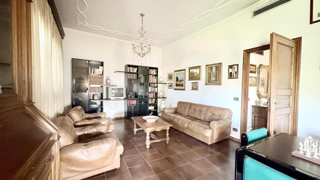 Villa in Centro Storico, Lucca, Toskana 3 - 19094498