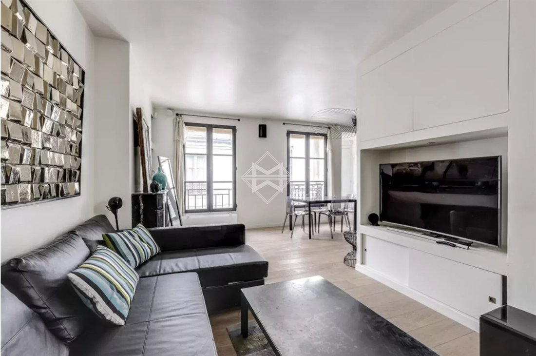 Apartment in Gros Caillou, Paris 7e Arrondissement, Paris 5 - 18996552
