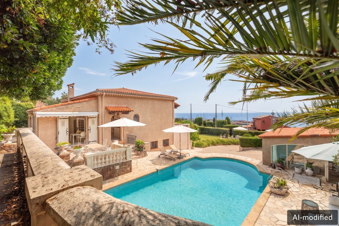 House in Théoule-sur-Mer, Provence-Alpes-Côte d'Azur, France 2 - 19095471