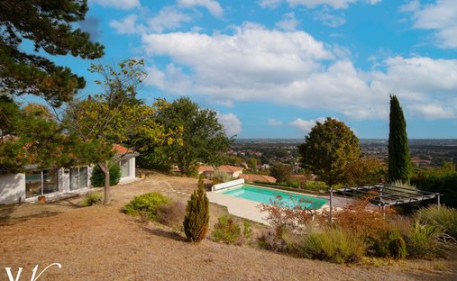Villa a Centre Ville, Castanet-Tolosan, Francia 1