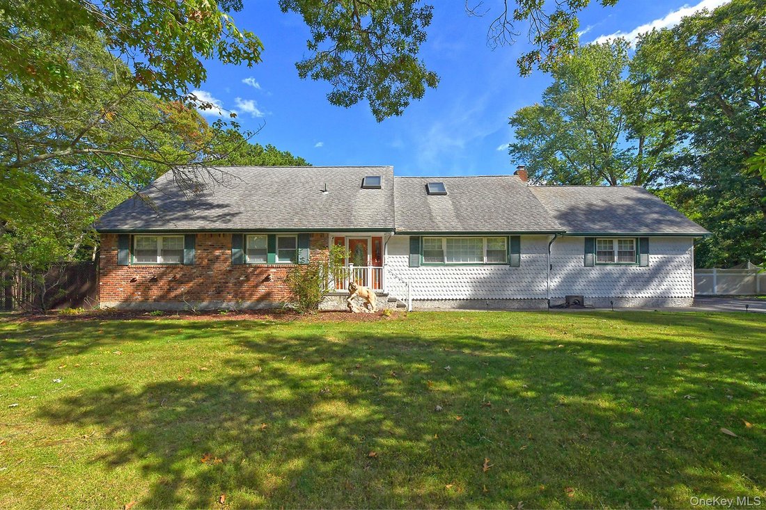 Maison à Huntington Station, État de New York, États-Unis 1 - 19094411
