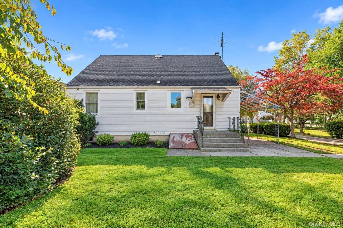 Casa en Hicksville, Nueva York, Estados Unidos 2 - 19098032