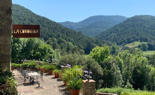 Casa de Campo en la Vall de Bianya, Cataluña, España 1