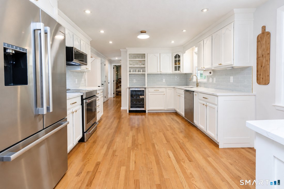 House in Simsbury, Connecticut, United States 5 - 19097760