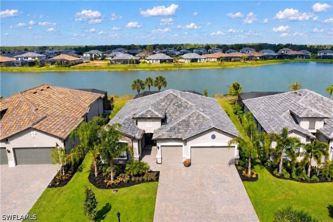 Casa en Miromar Lakes, Florida, Estados Unidos 1 - 19096609
