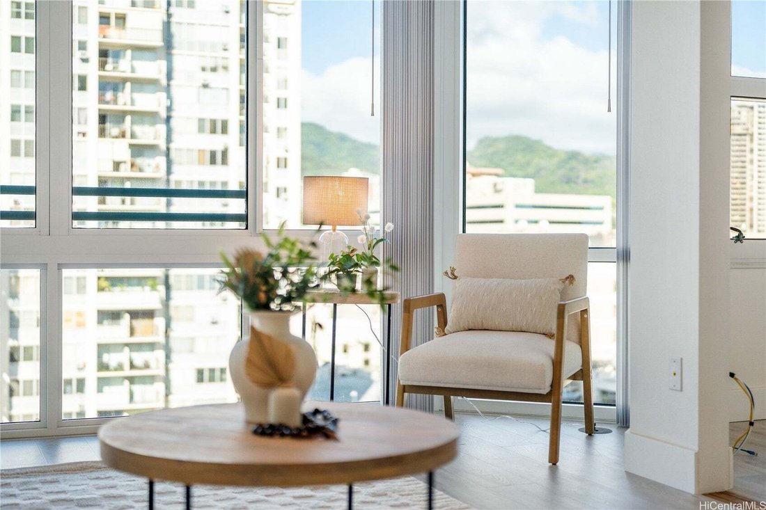 Condo in Honolulu, Hawaii, United States 1 - 18182772