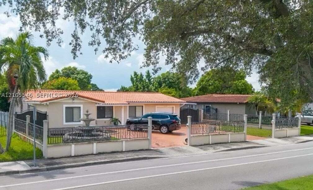 Maison à Miami, Floride, États-Unis 1 - 19097048